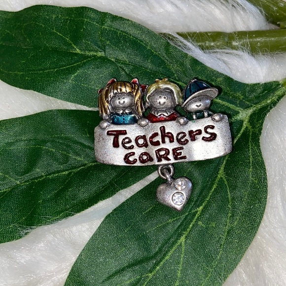 Rare AJMC “Teachers Care” 3 Little kids Holding Sign with Dangling Heart ❤️ - Picture 6 of 14